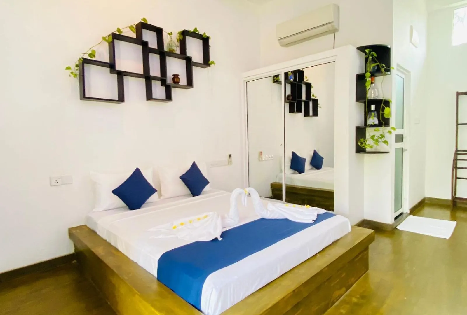 Hotel Sun Breeze Negombo