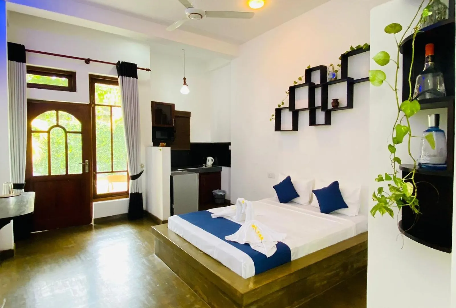 Hotel Sun Breeze Negombo 0*,